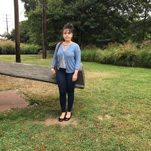 Meet your Posher, Ana patricia